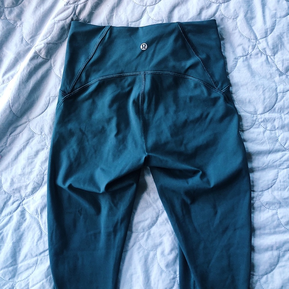 Lululemon NWOT Train Time 7/8 Leggings
